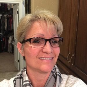 Meet your Posher, Cherie